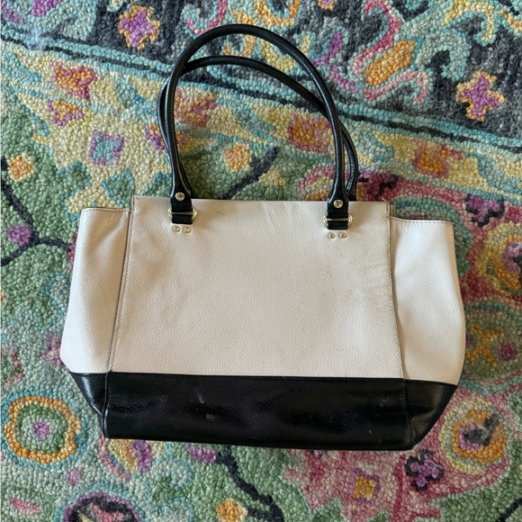 Black and white square KATE SPADE bag - Picture 2 of 4